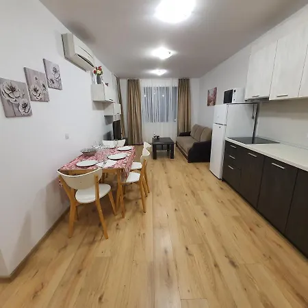 Topalov Apartment